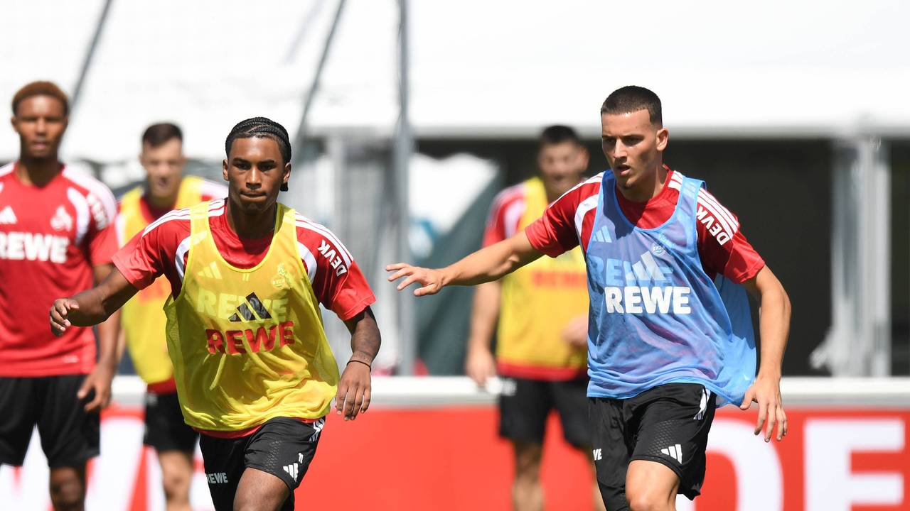 Reigan Heskey (l.) und Said El Mala im Training des 1. FC Köln.