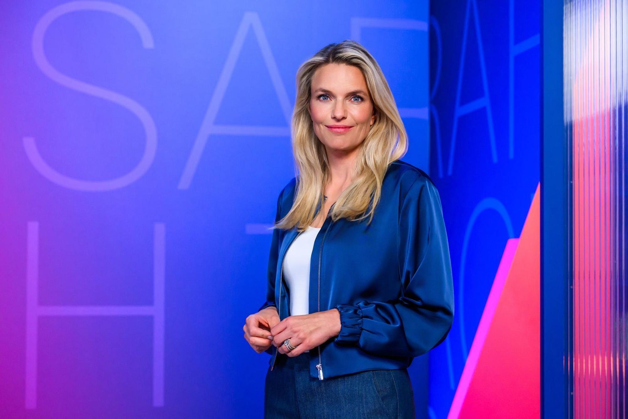 Sarah Tacke möchte etwas Neues in der deutschen politischen Talkshow-Landschaft probieren: die lösungsorientierte Debatte komplexer Probleme. (Bild: ZDF / Svea Pietschmann)