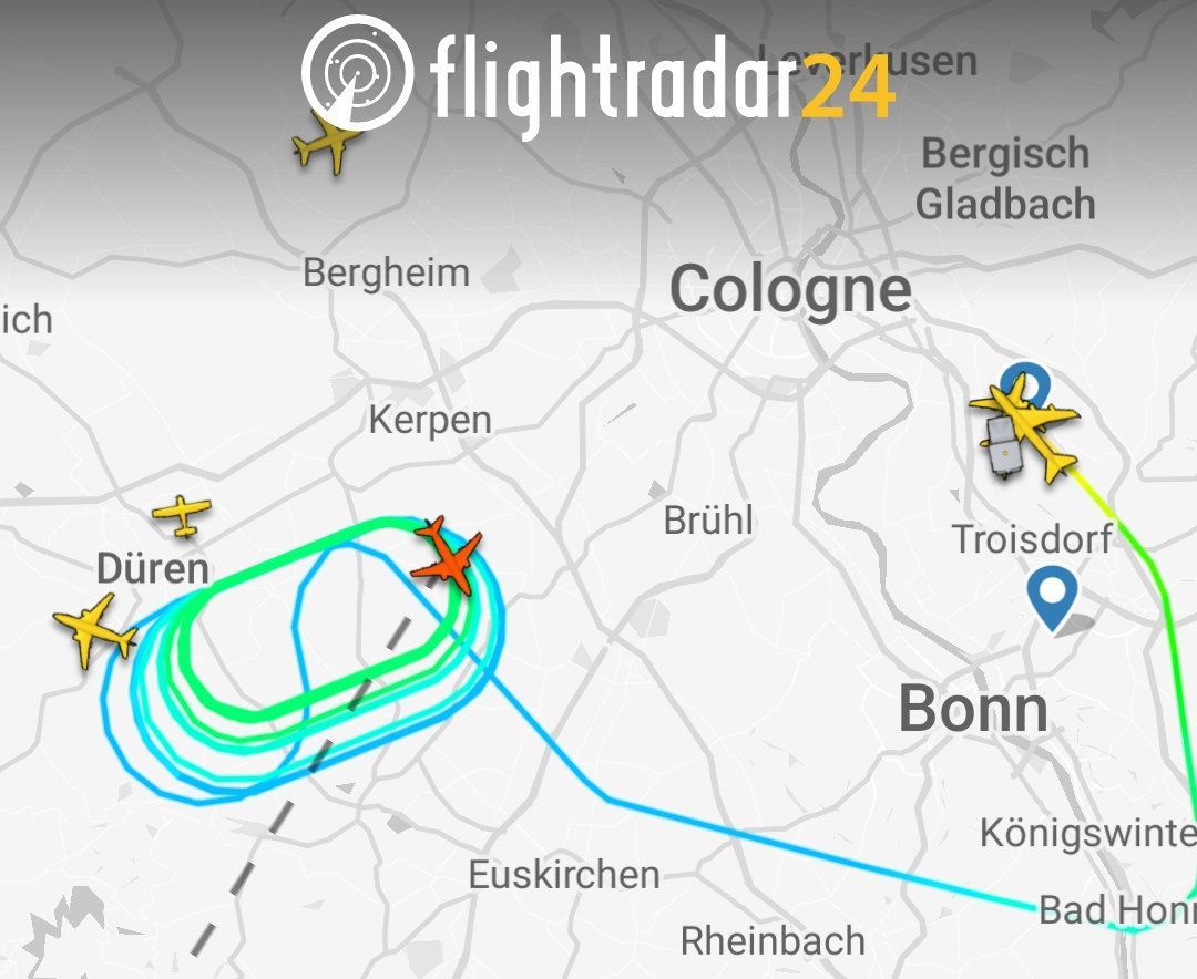 Auf dem Flugportal Flightradar wurde der Irrflug dokumentiert.
