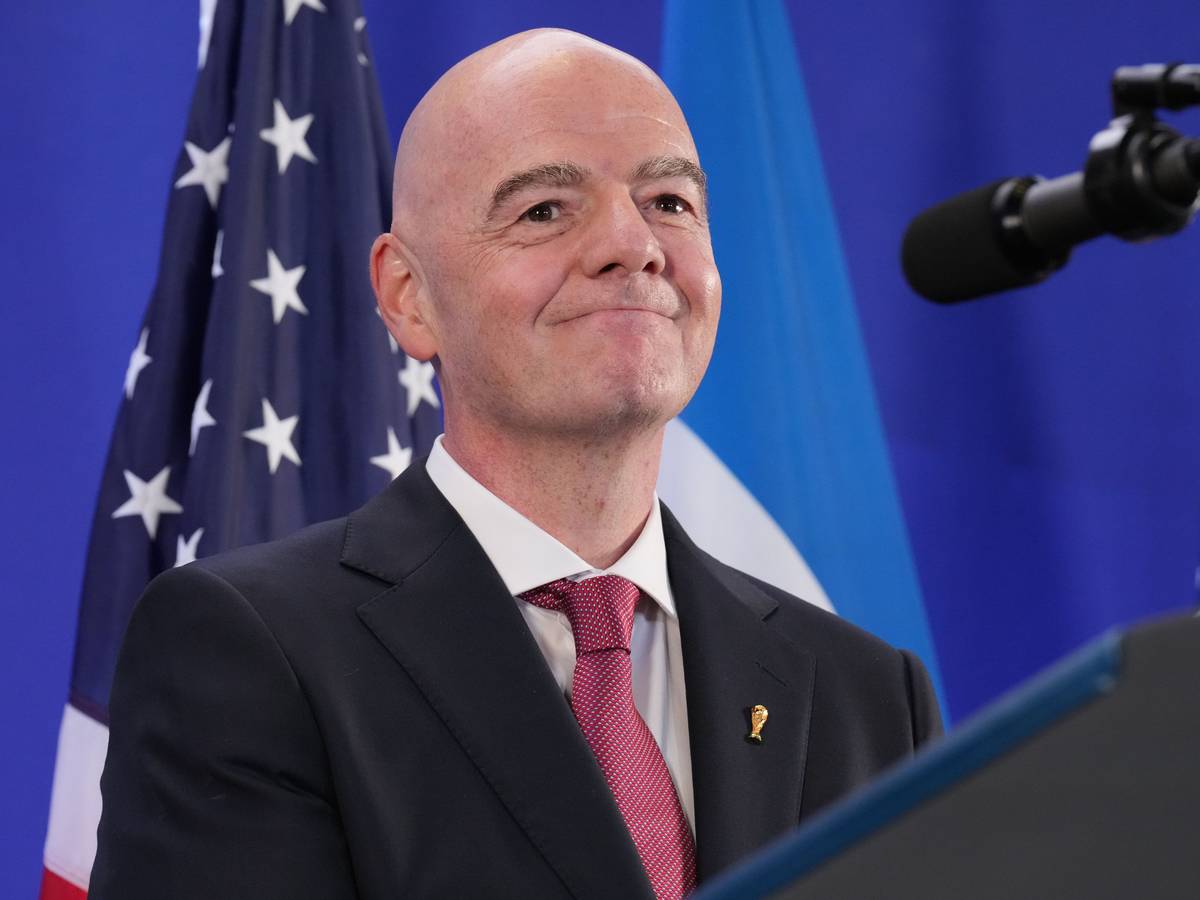 Fifa-Präsident Gianni Infantino hält bei einem Empfang im Trump Tower eine Rede.