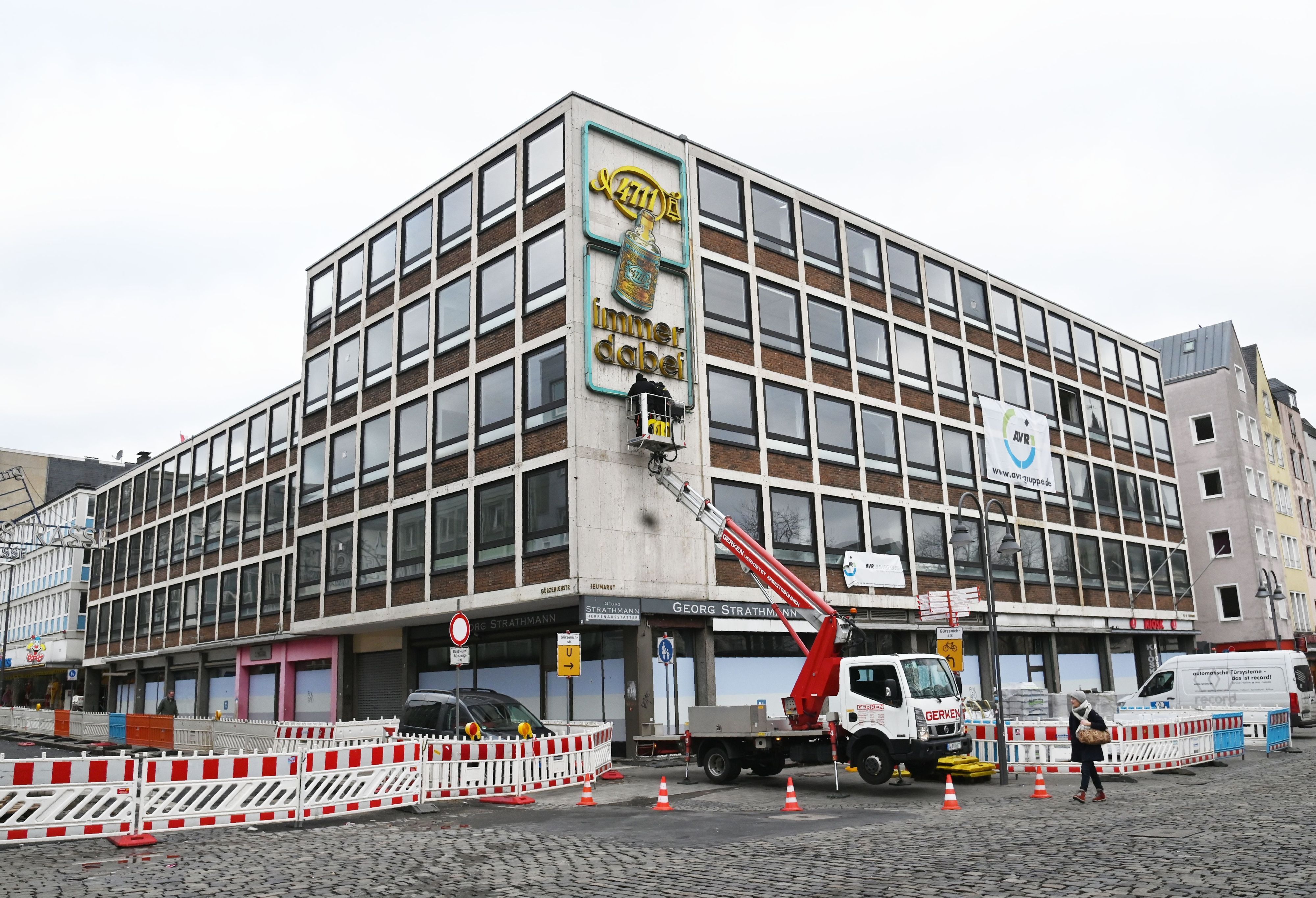 Der frühere Standort der 4711-Leuchtreklame am Heumarkt.