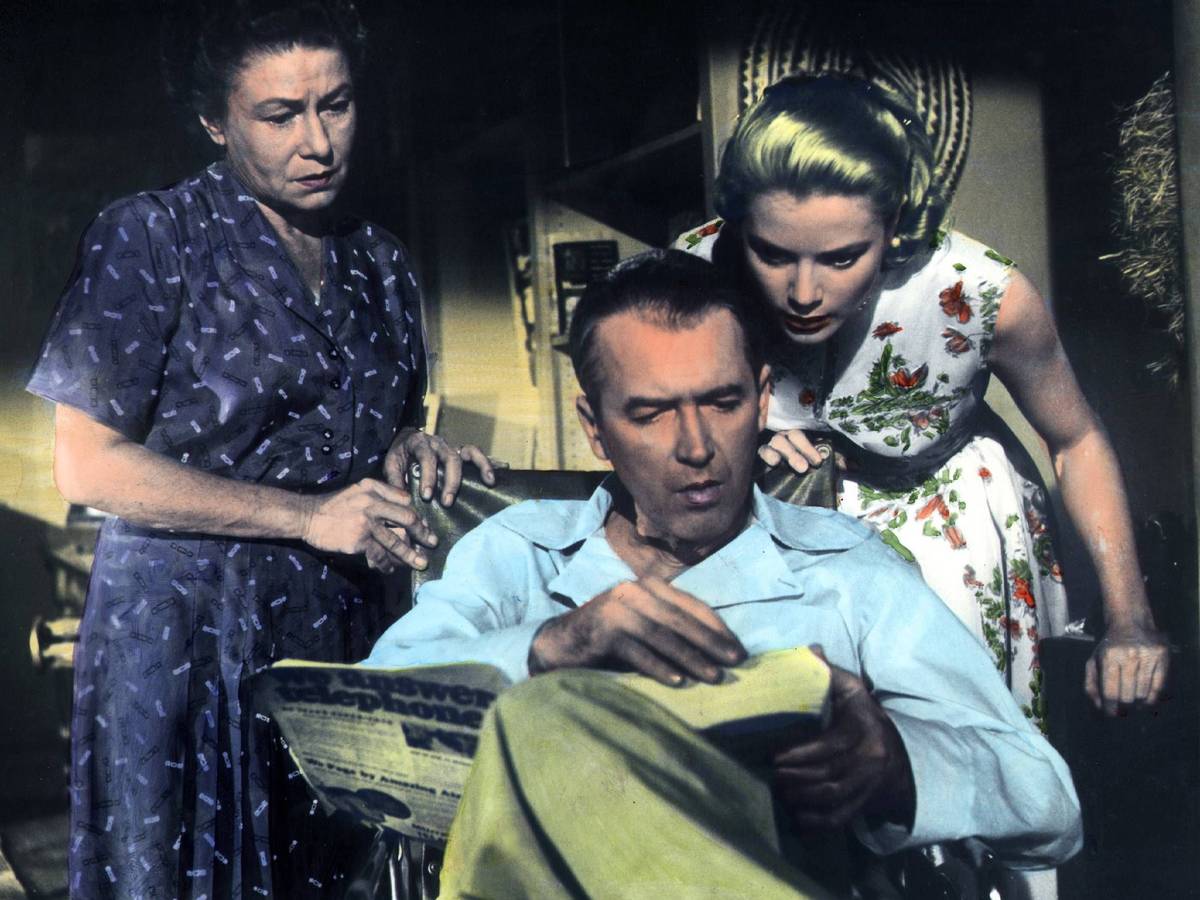 Thelma Ritter, James Stewart und Grace Kelly in „Das Fenster zum Hof“.