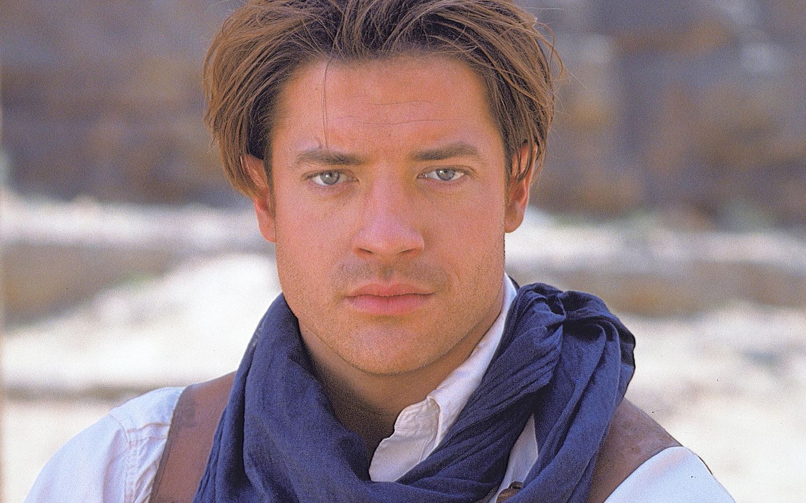 Rick O'Connell (Brendan Fraser) sieht sich einem schier übermächtigen Monster gegenüber.  (Bild: 1999 Universal Pictures - All Rights Reserved)