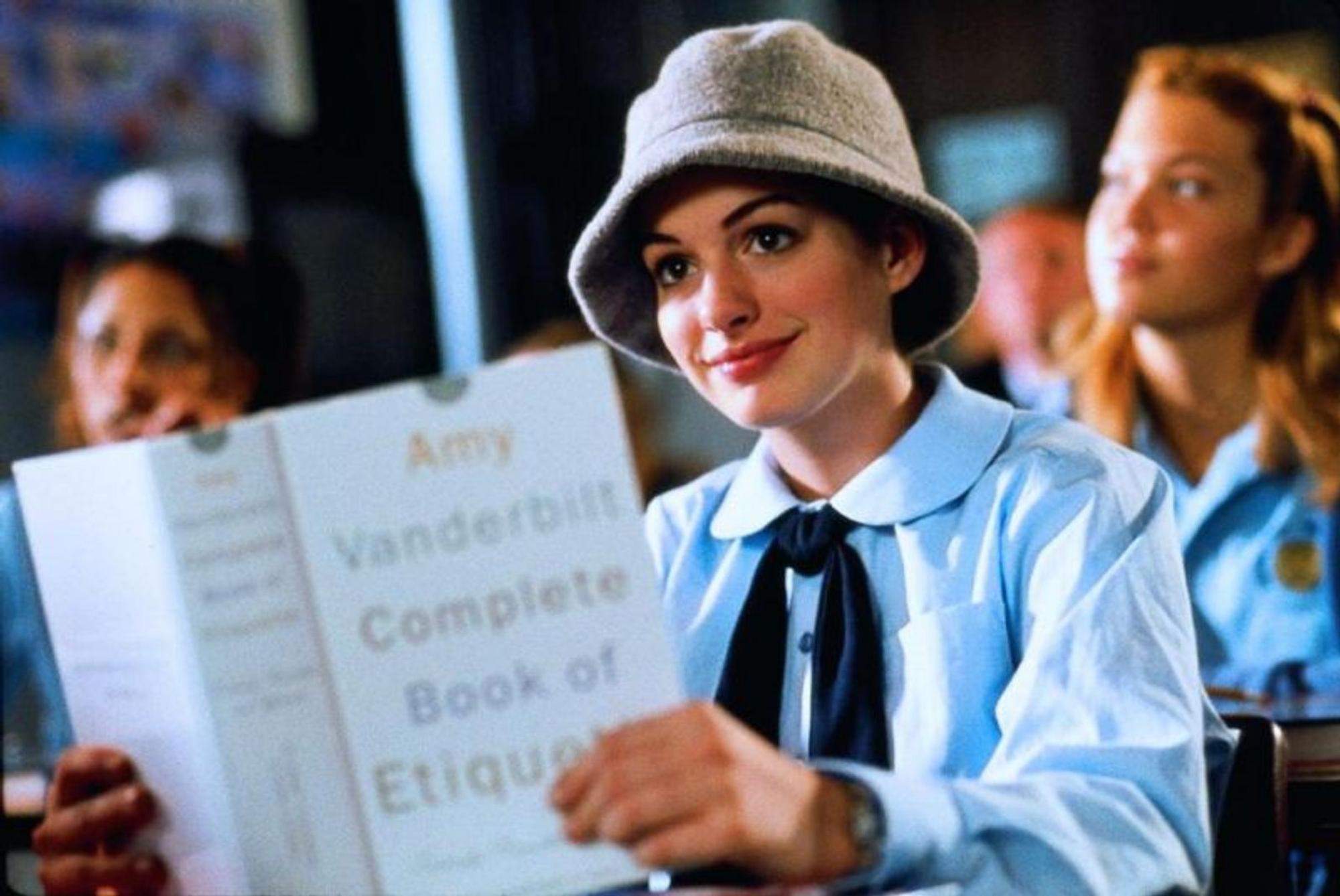 Im Alter von 18 Jahren feierte Anne Hathaway dank der Teenie-Komödie „Plötzlich Prinzessin“ ihren großen Durchbruch. (Bild: Walt Disney Studios)