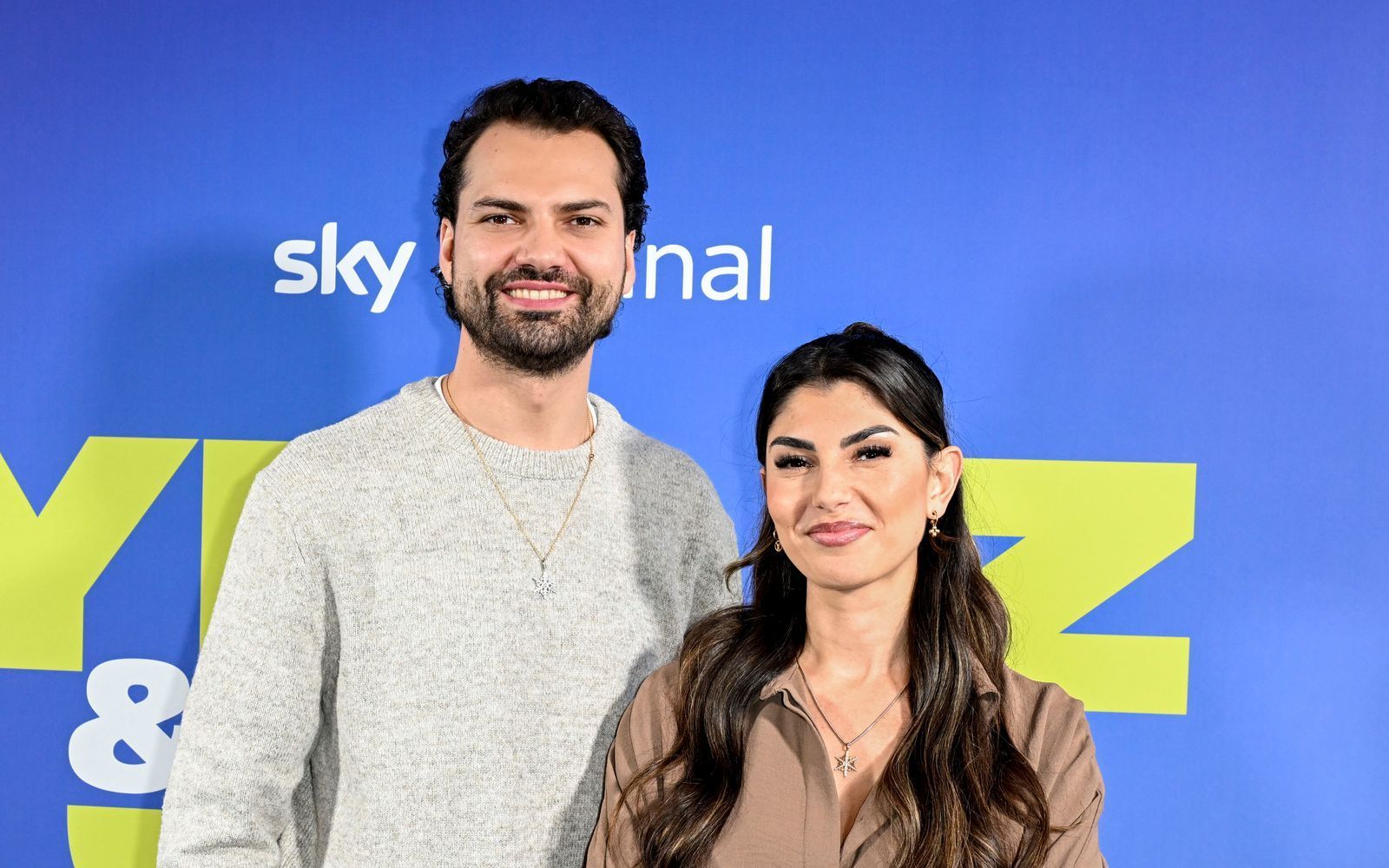 Die zweite Staffel von „Yeliz & Jimi - We Are Family?!“ mit Jimi Blue Ochsenknecht und Yeliz Koc startet bereits im September. (Bild: 2025 Getty Images/Hannes Magerstaedt)