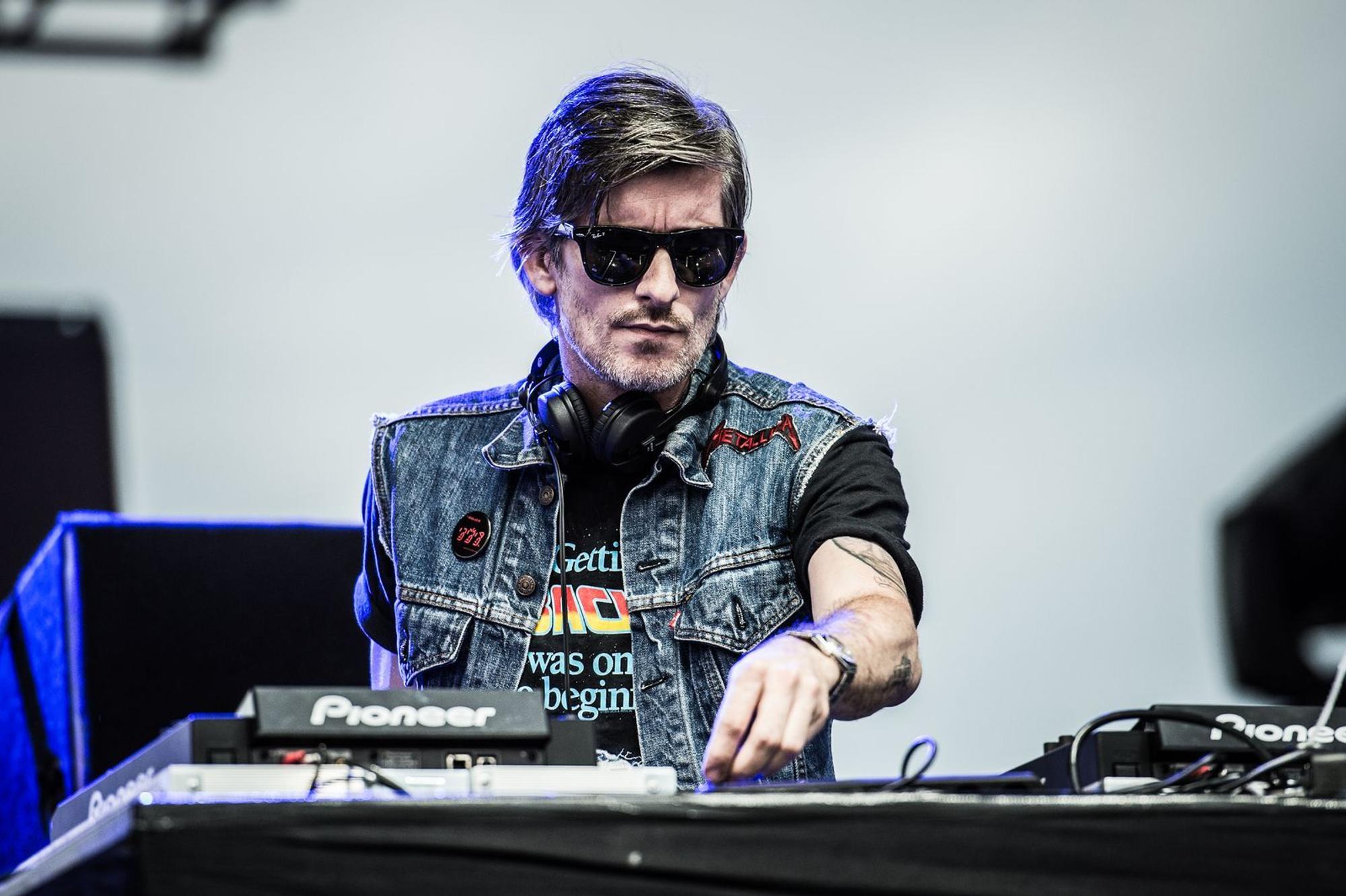 Der französische DJ Kavinsky ist im Alter von 50 Jahren gestorben. (Bild: 2012 Getty Images/David Wolff - Patrick)