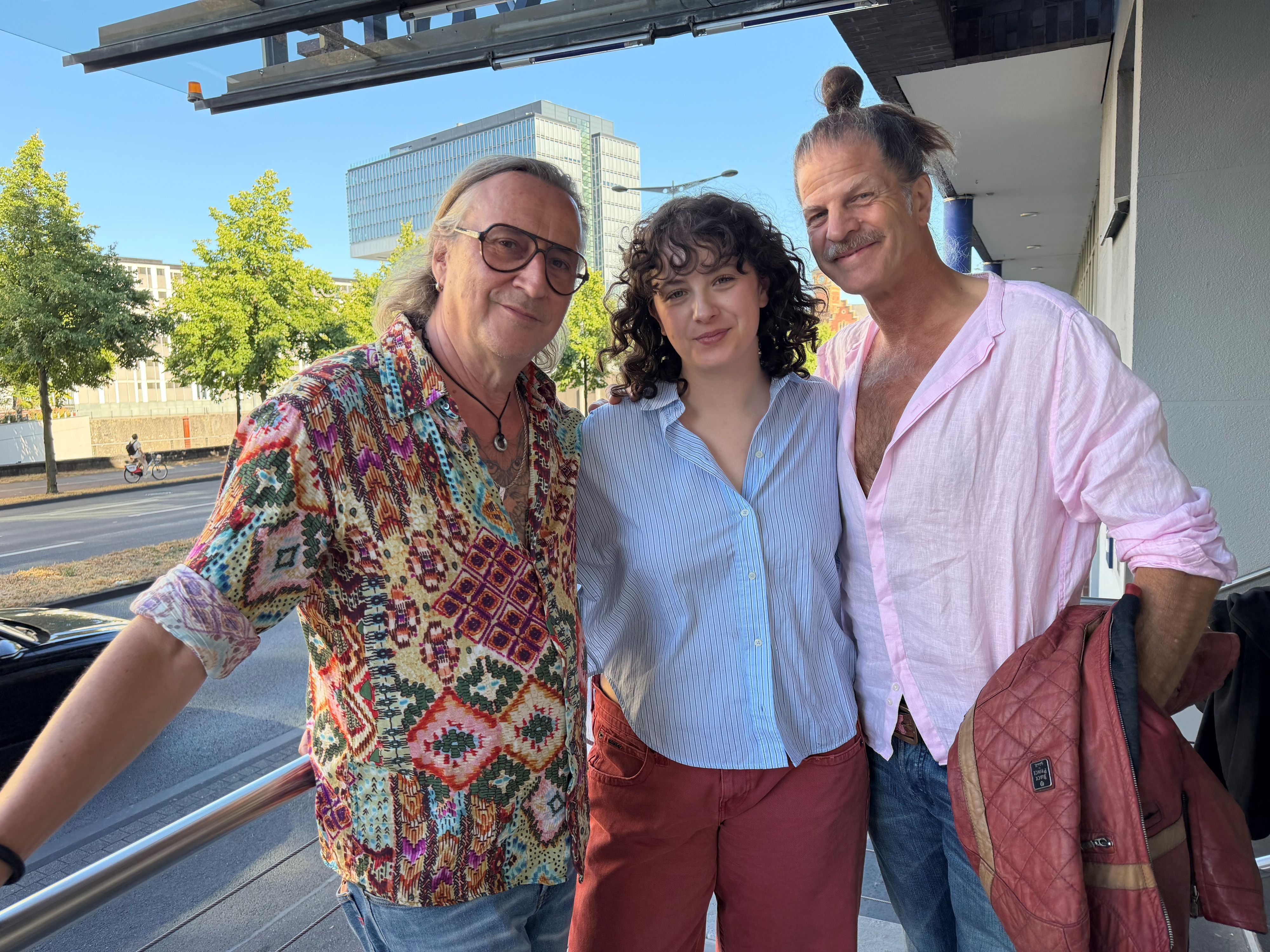 Dieter Thomas Kuhn, Juliane Sauter und Philipp Feldtkeller vor der Premiere.