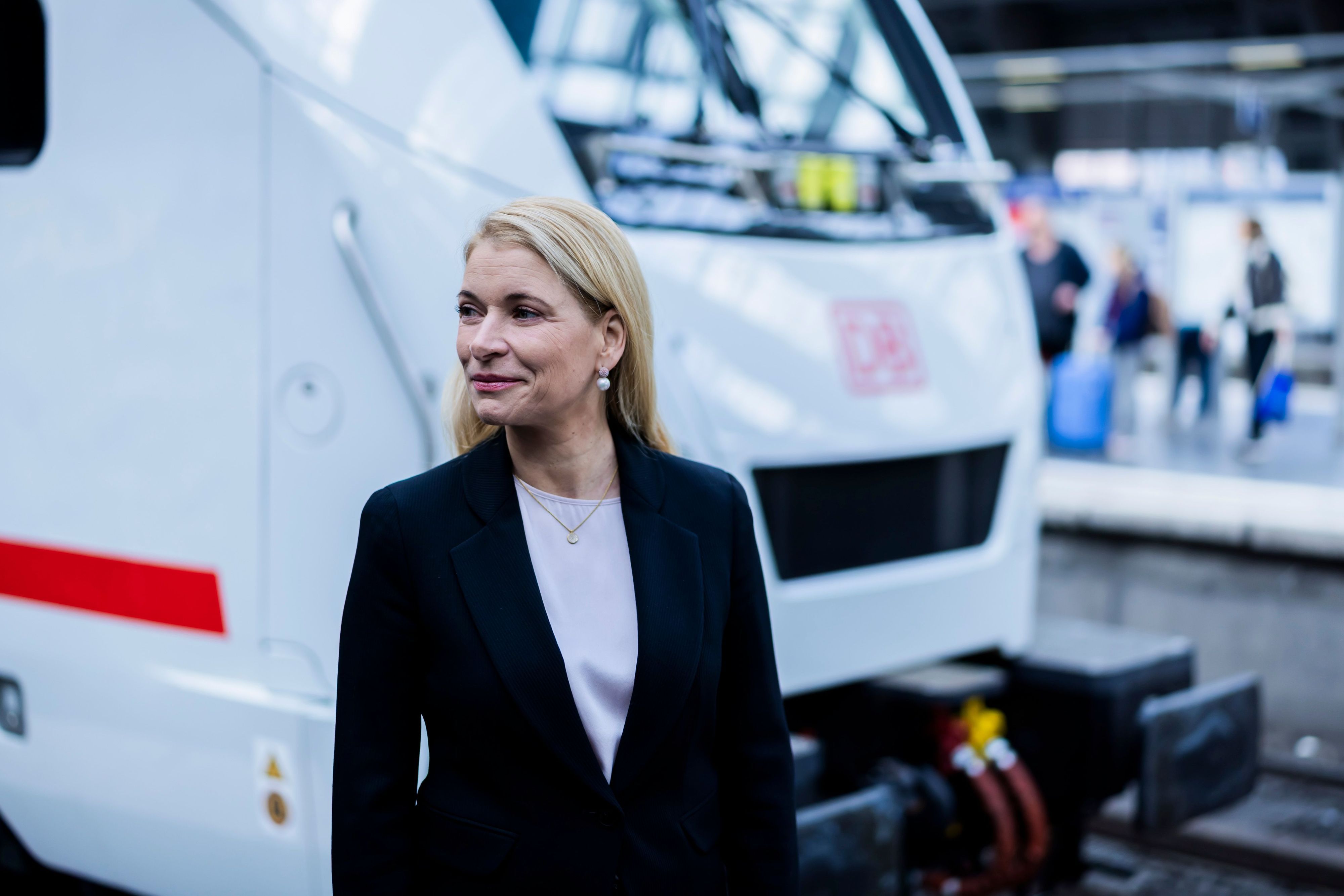 Evelyn Palla, Vorstandsvorsitzende der Deutsche Bahn, konnte erstmals seit Jahren wieder einen Gewinn für die DB verkünden.