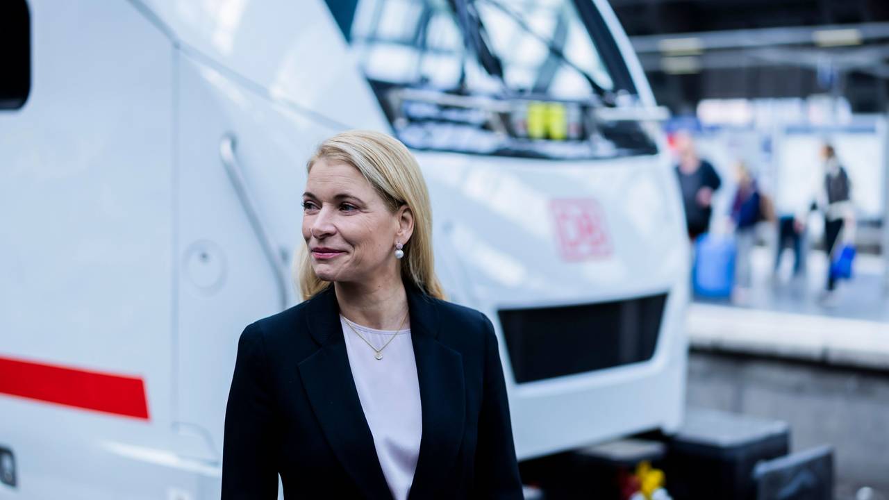 Evelyn Palla, Vorstandsvorsitzende der Deutsche Bahn, konnte erstmals seit Jahren wieder einen Gewinn für die DB verkünden.