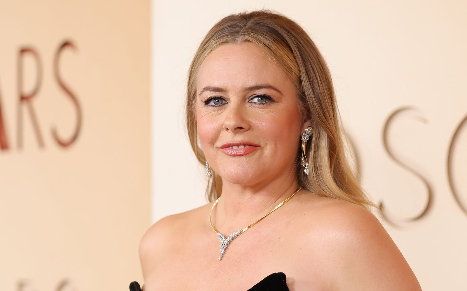 Alicia Silverstone schlüpft für die neue „Clueless“-Serie erneut in die Rolle der Cher Horowitz aus Beverly Hills. (Bild: 2026 Getty Images/Mike Coppola)