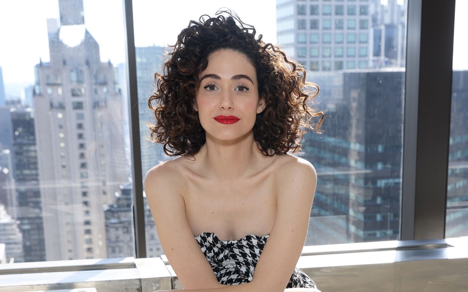 „Ich interessiere mich für moralische Grauzonen“, sagt Schauspielerin Emmy Rossum. (Bild: 2025 Getty Images/Dominik Bindl)