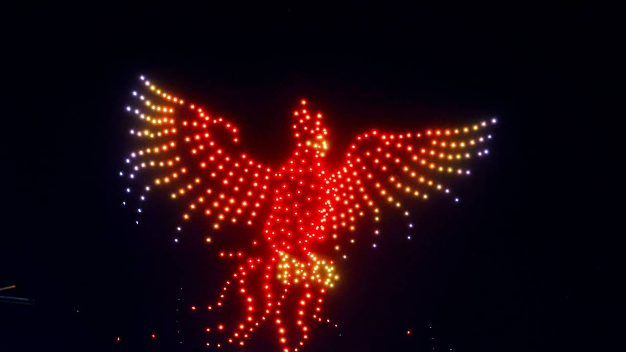 Drohnenshow bei den Kölner Lichtern.