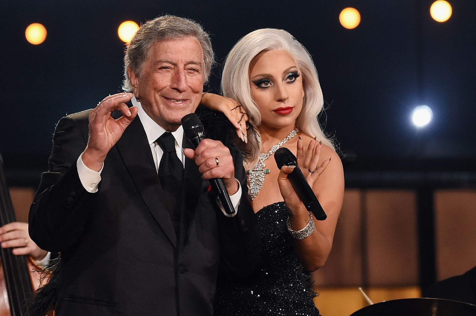 Tony Bennett und Lady Gaga veröffentlichten 2021 noch ein gemeinsames Duett-Album: „Cheek to Cheek“.  (Bild: 2015 Getty Images/Larry Busacca)