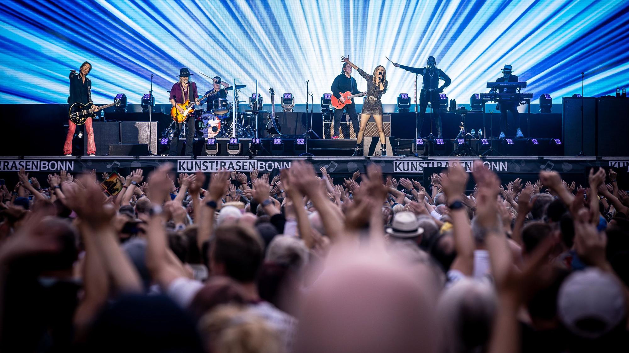 Roxette beim Konzert in Bonn auf der Bühne.