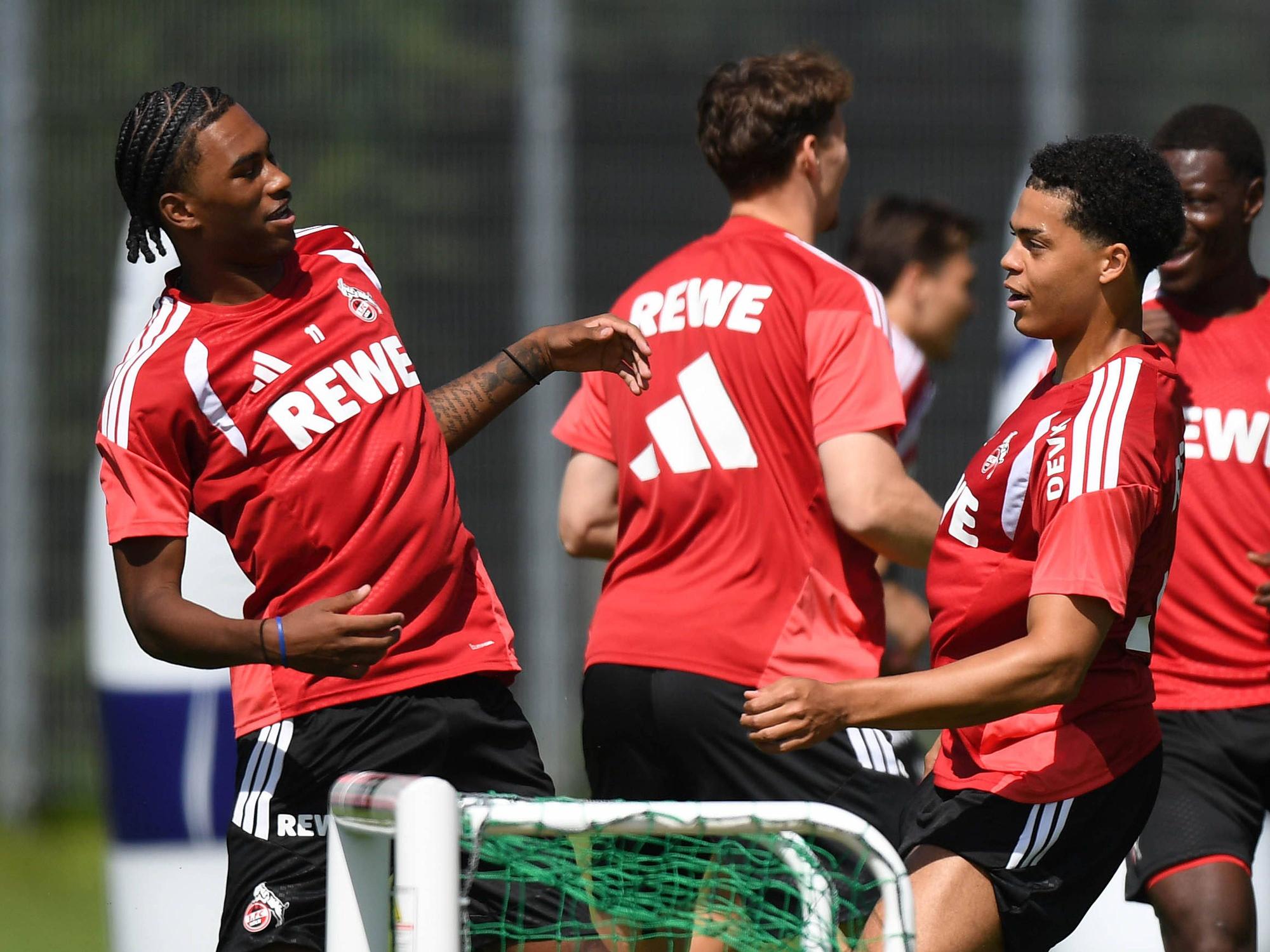 Reigan Heskey und Jahmai Simpson-Pusey im FC-Training.