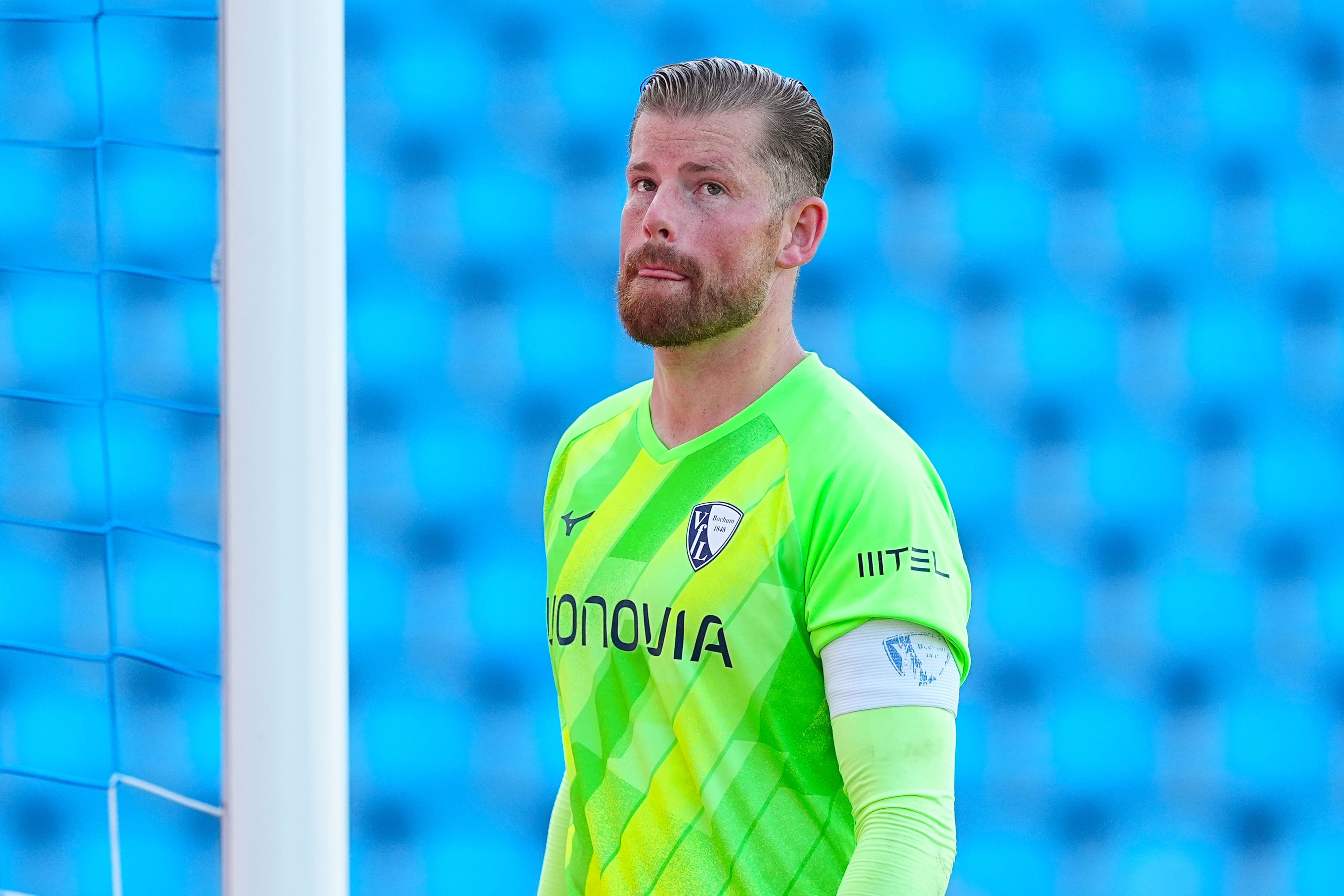 Timo Horn mit Kapitänsbinde.