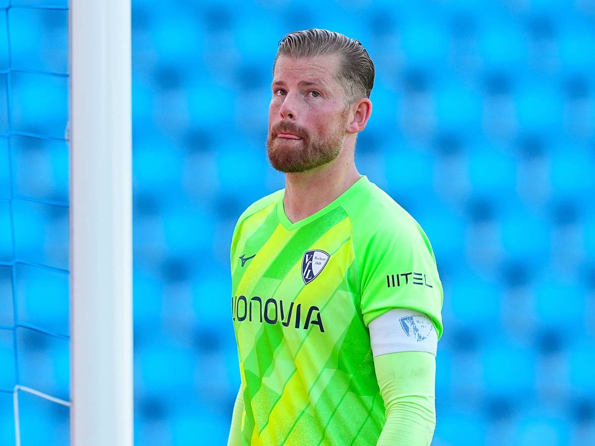 Timo Horn mit Kapitänsbinde.