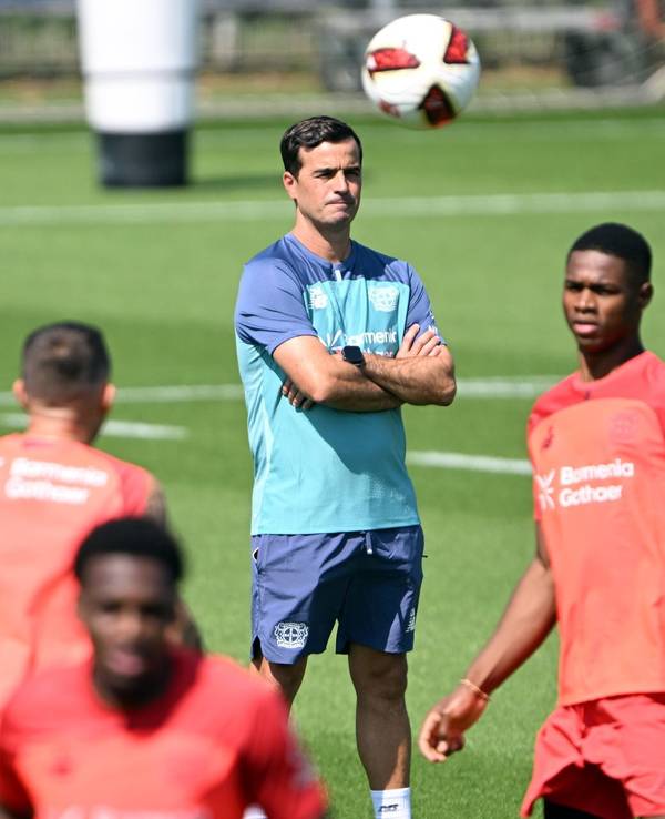 Carles Martinez beim Training von Bayer Leverkusen.