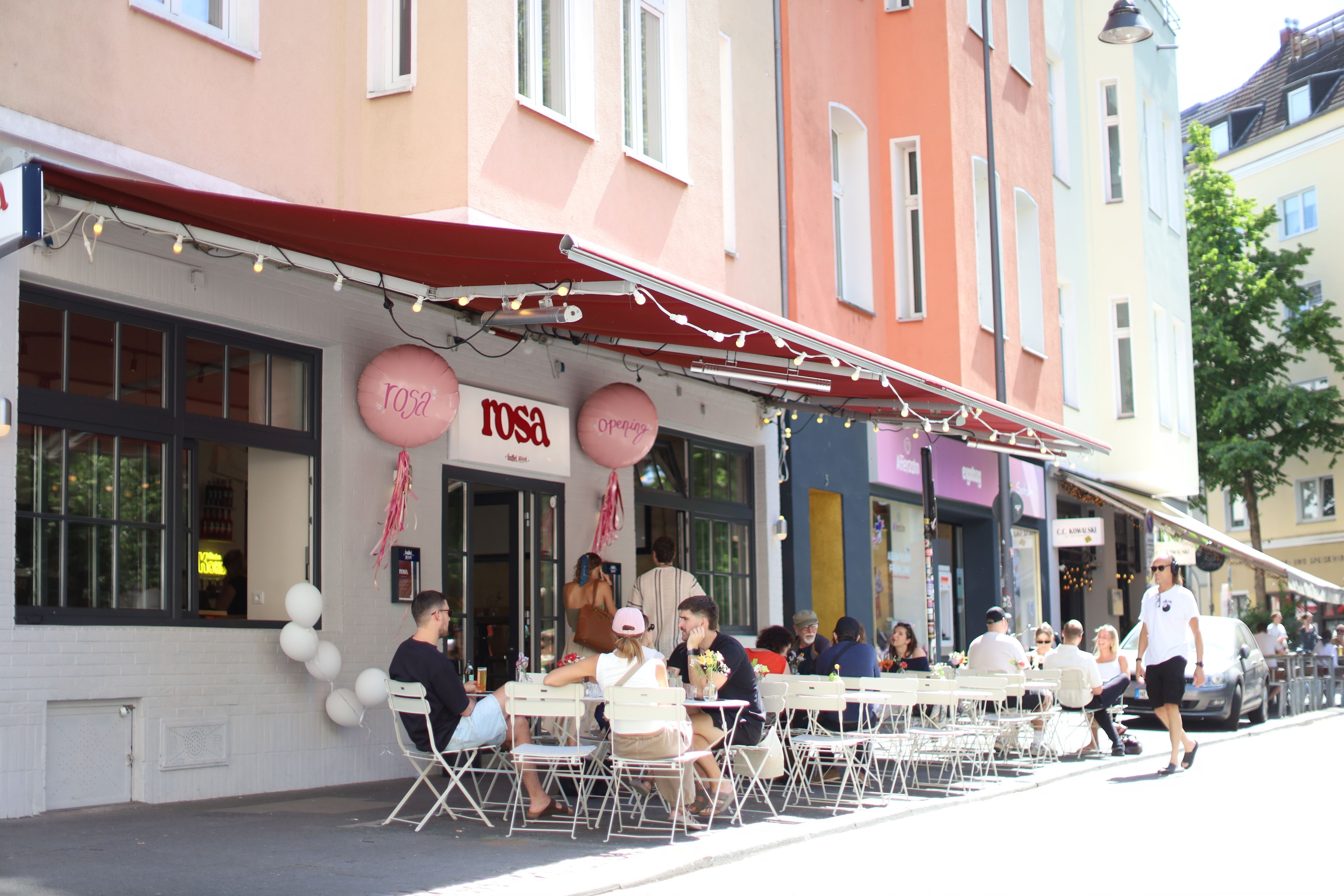Die Bar Rosa am Brüsseler Platz.