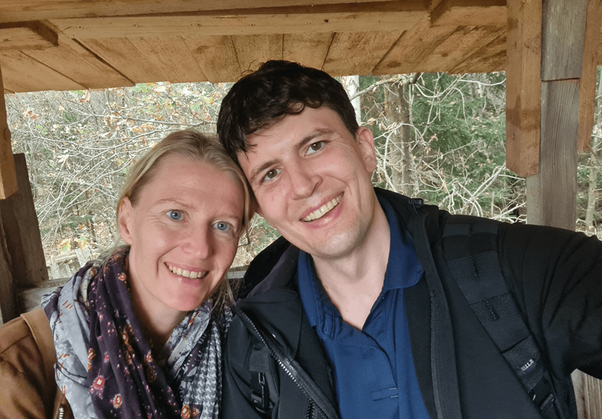 Mit diesem Foto sucht das BKA nach Vanessa Huber. Es zeigt die Vermisste gemeinsam mit ihrem Ehemann Tobias Huber.