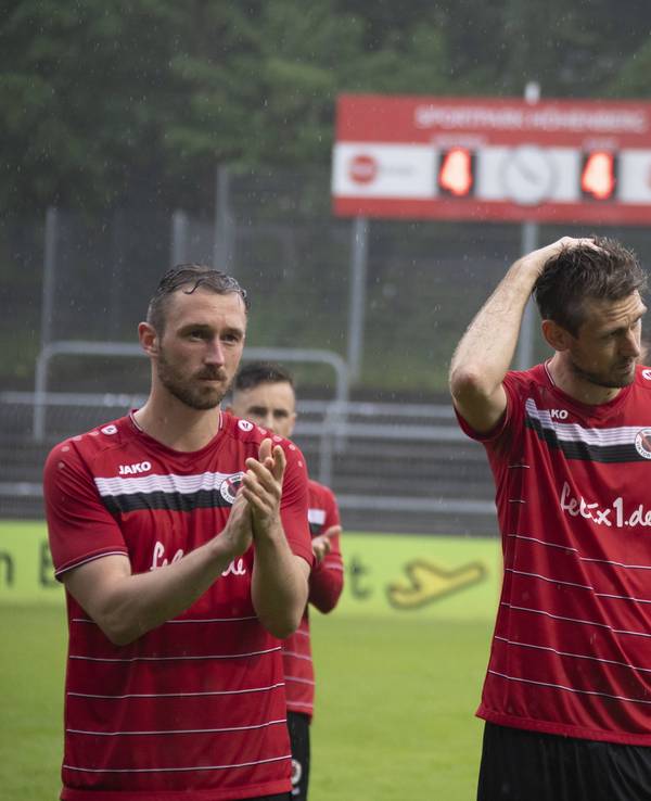 Enttäuschte Viktoria-Spieler.