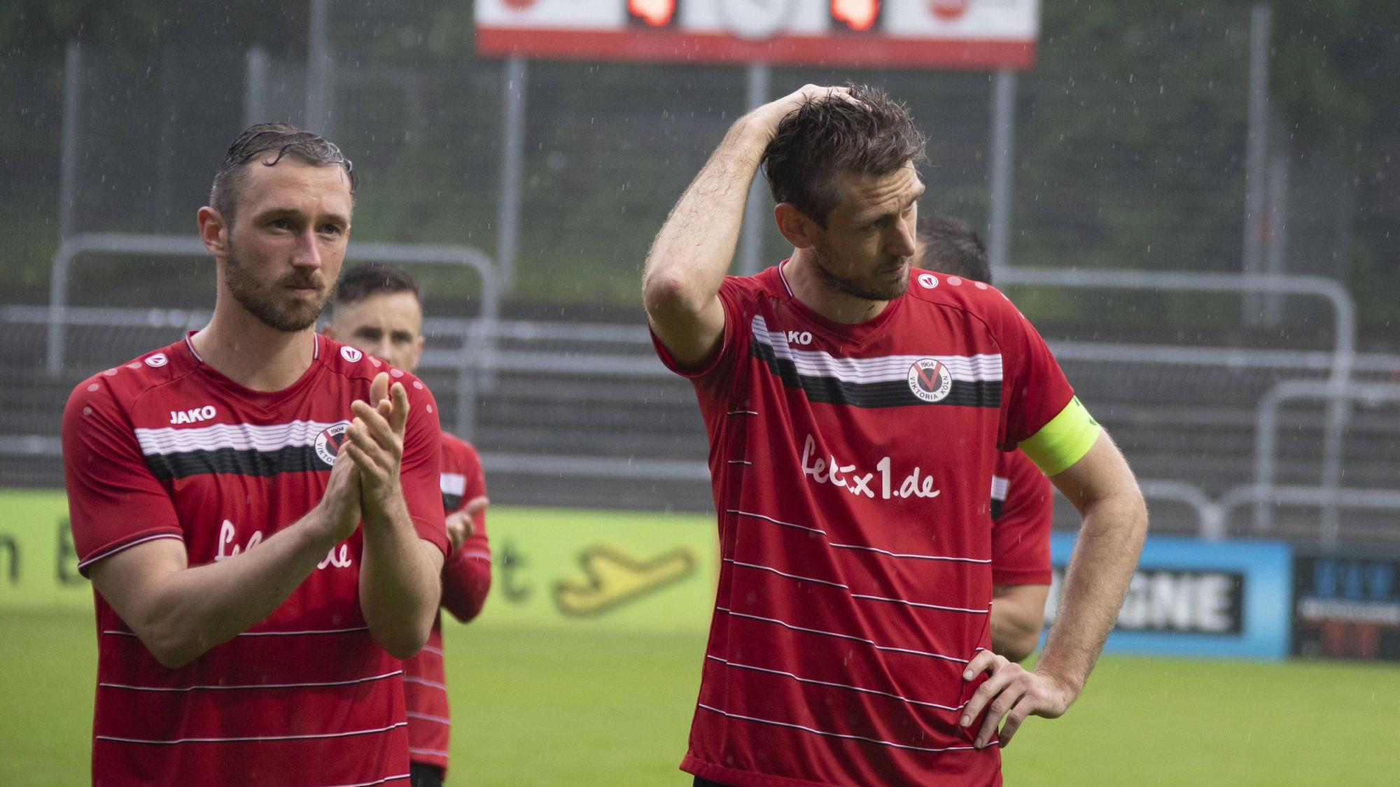 Enttäuschte Viktoria-Spieler.