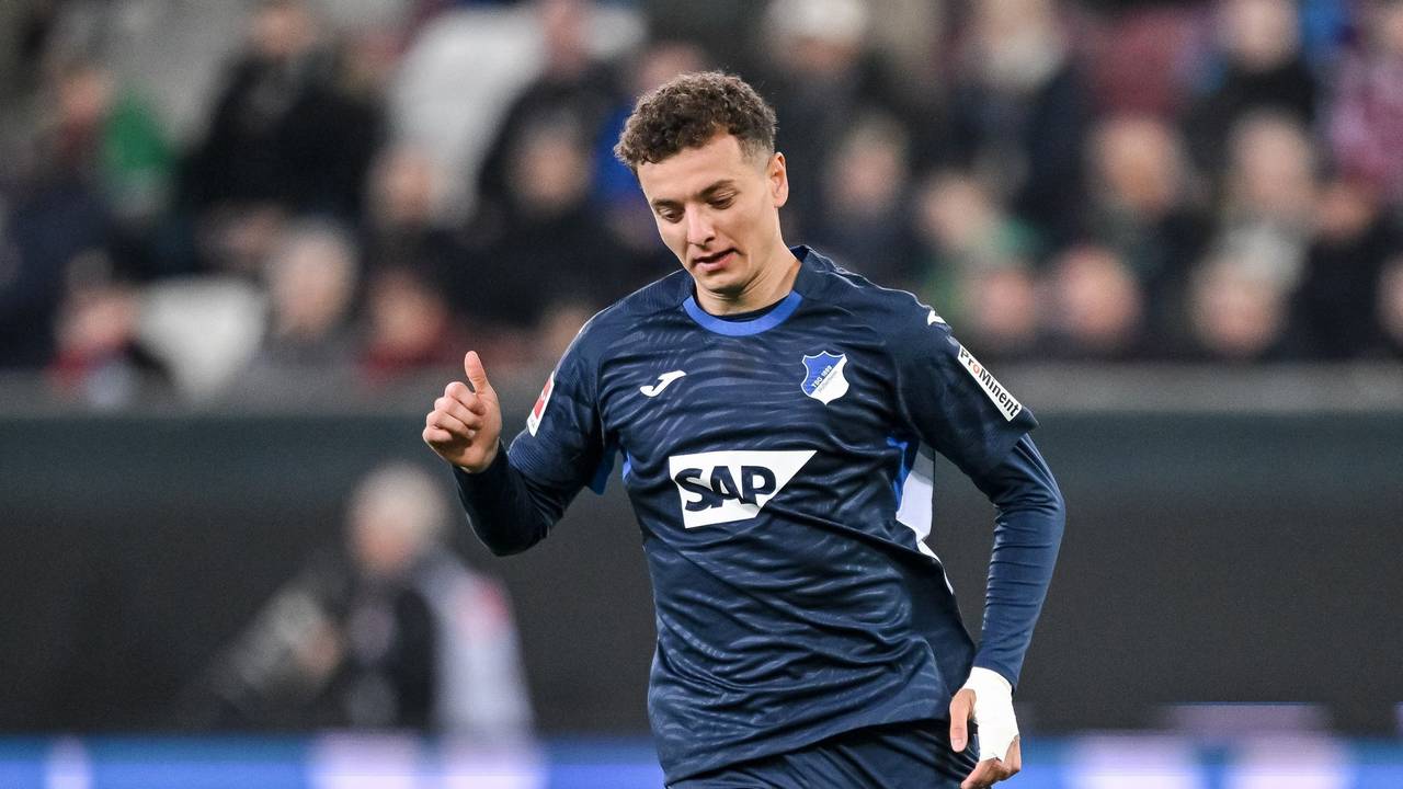 Fisnik Asllani