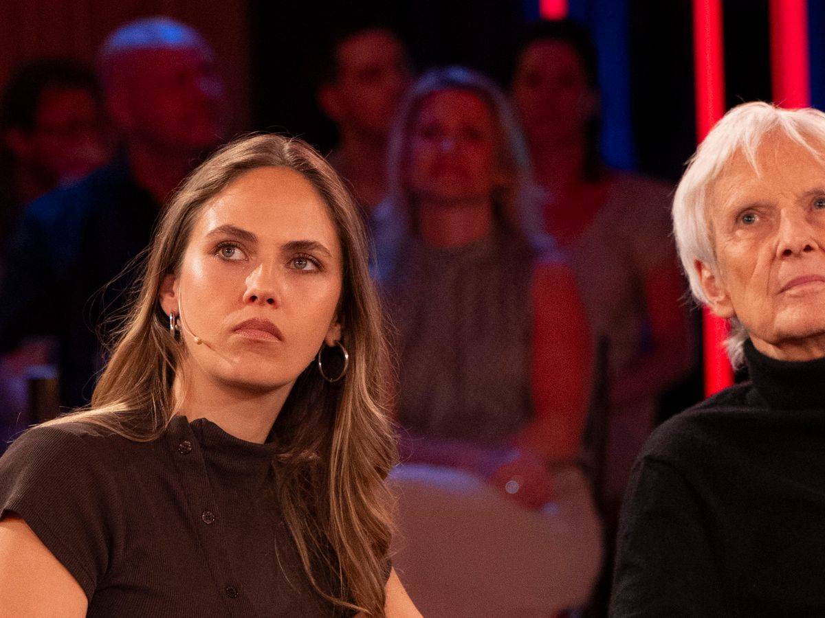 Elena und Matthieu Carriere waren zu Gast im „Kölner Treff“. (Bild: WDR/Melanie Grande)
