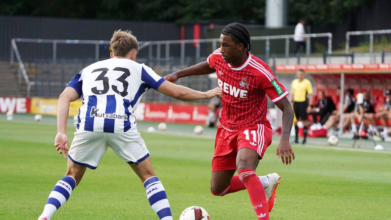 Reigan Heskey im Test gegen Real Sociedad.