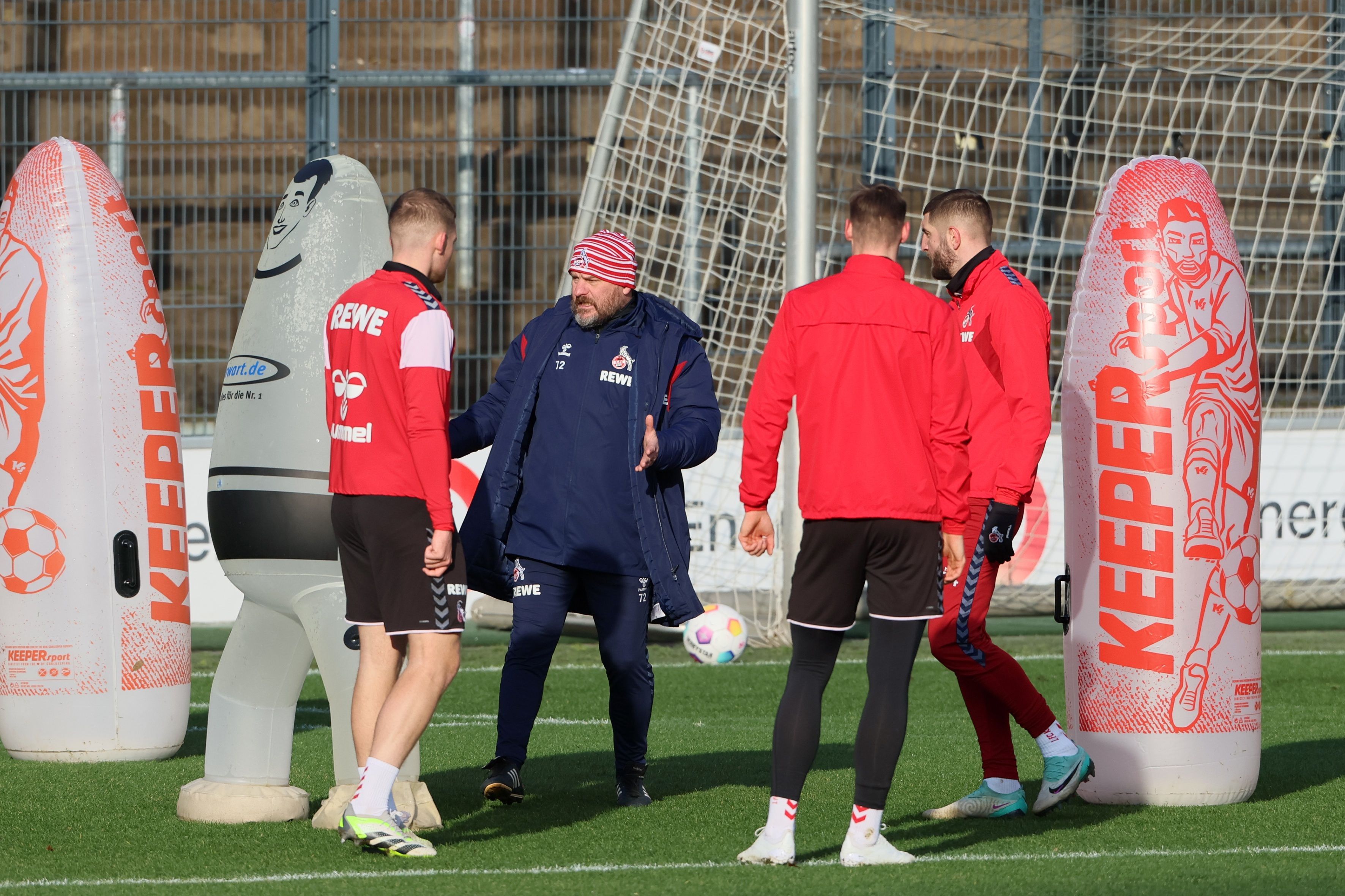 Steffen Baumgart beim Training in Köln.