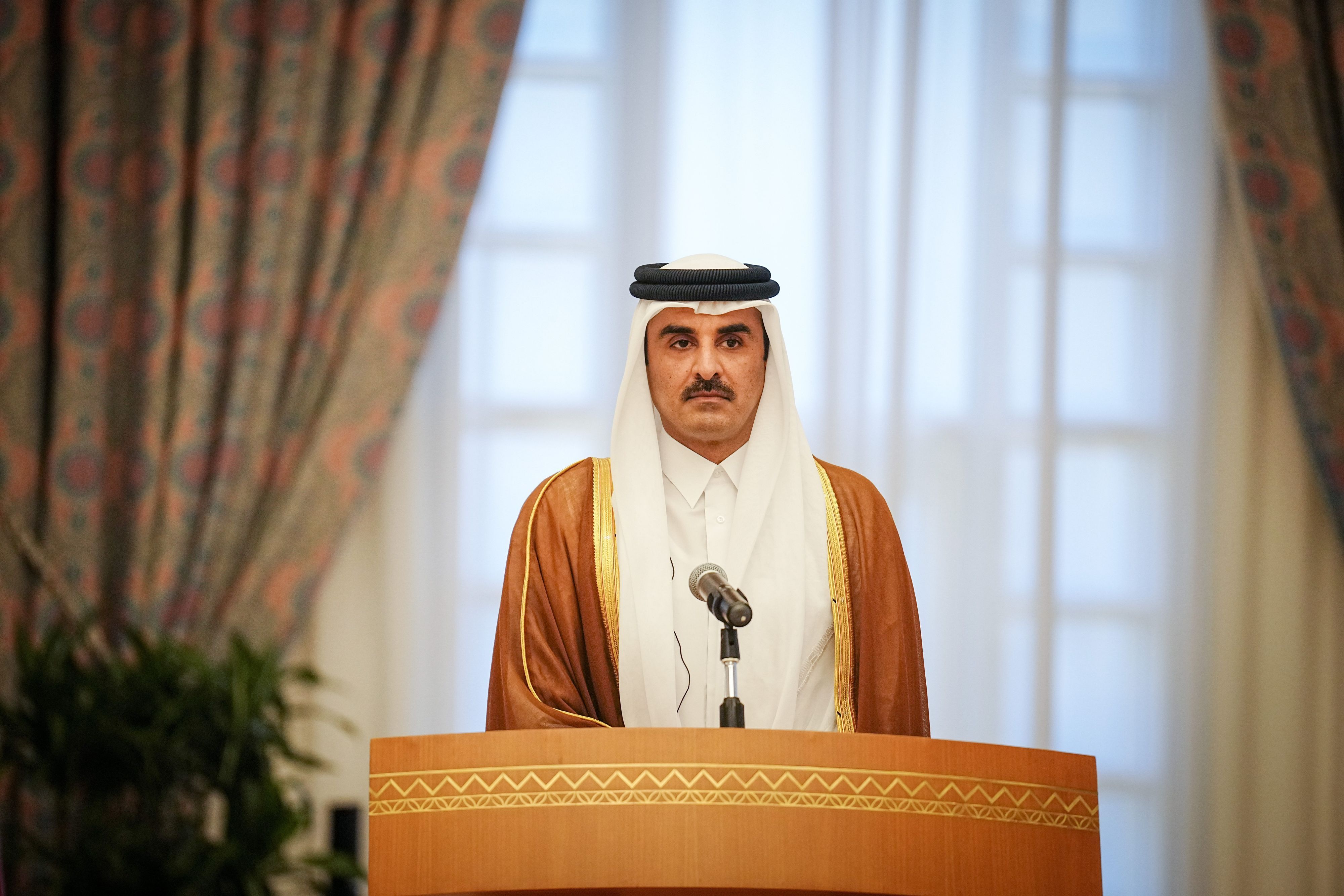 Emir Tamim bin Hamad Al Thani an Rednerpult
