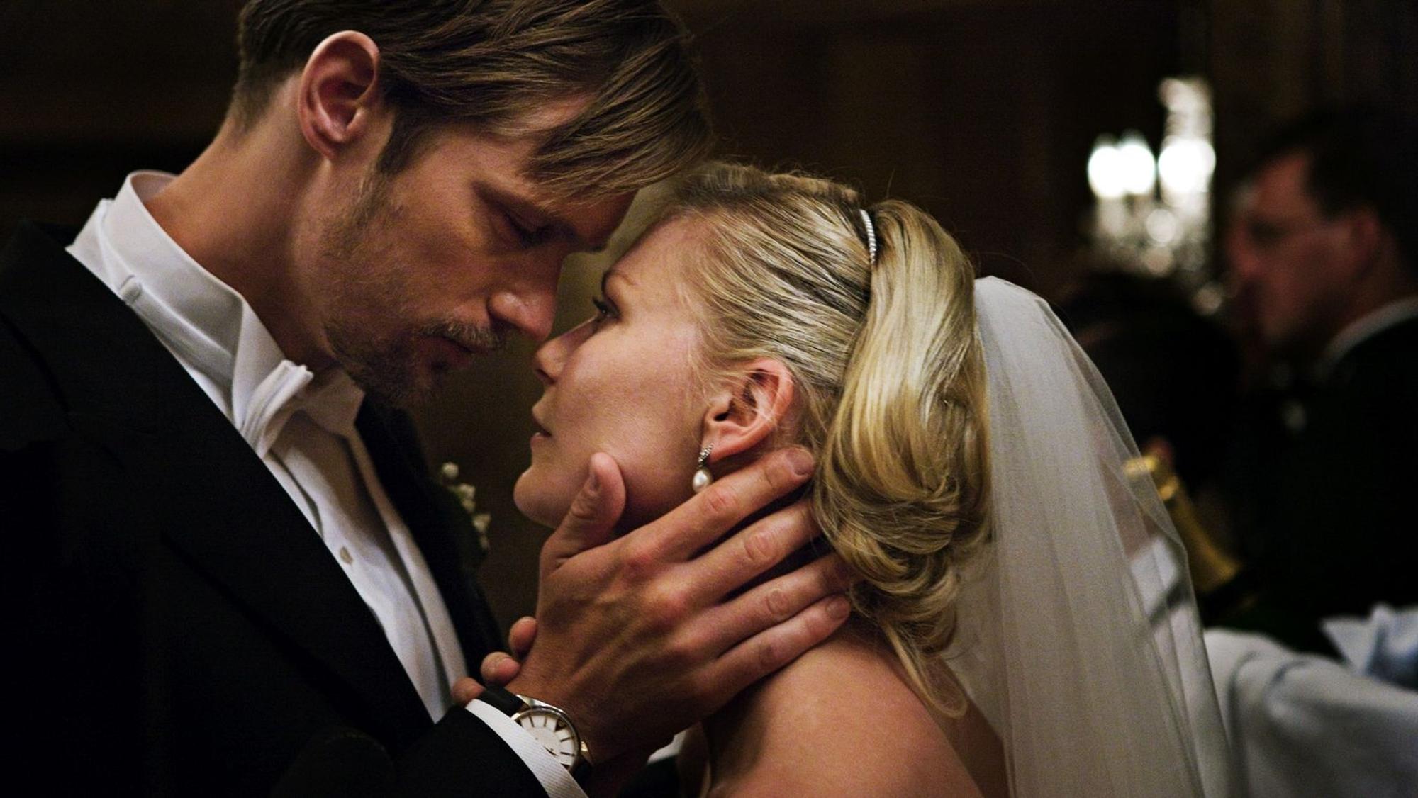 Die psychisch labile Justine (Kirsten Dunst) will durch ihre Ehe mit Michael (Alexander Skarsgard) Verlässlichkeit in ihr Leben bringen. (Bild: ARTE France / Christian Geisnaes)