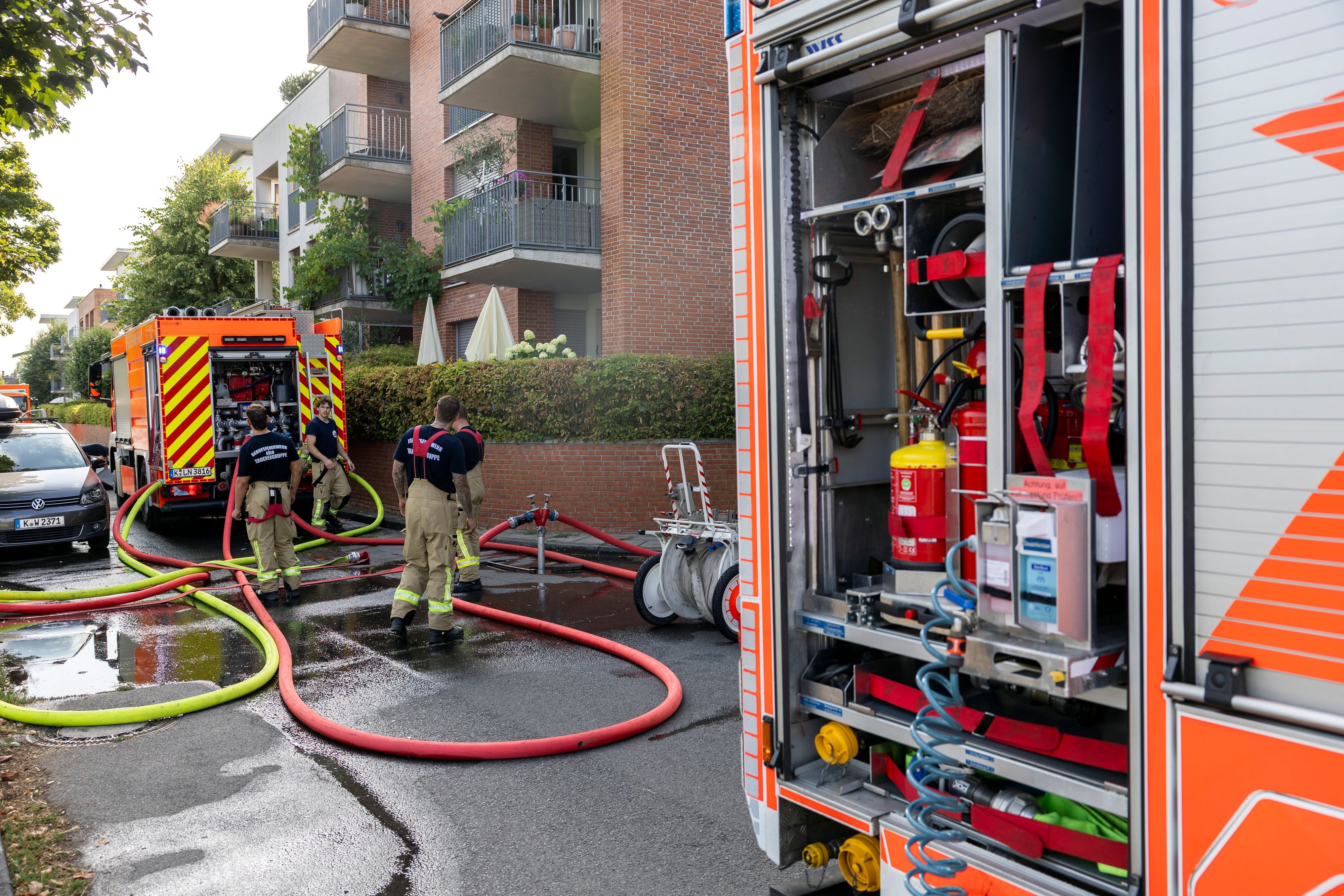 Die Feuerwehr bei einem Einsatz in Köln (Symbolfoto)