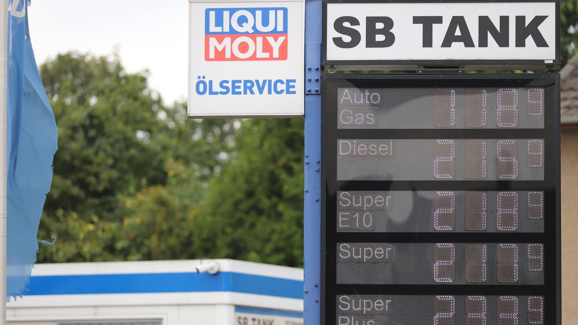 Tankstelle.