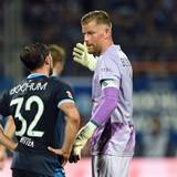 Timo Horn diskutiert mit Maximilian Wittek.
