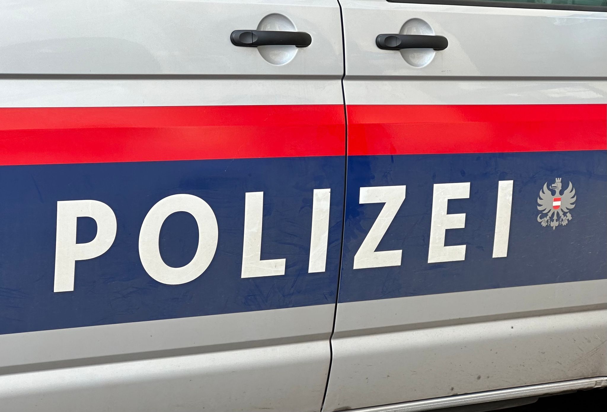 Ein 17-Jähriger verunglückt auf der Saalach in Österreich.