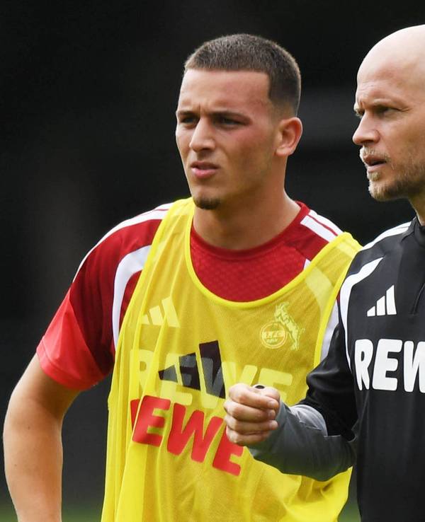 René Wagner und Said El Mala beim 1. FC Köln auf dem Trainingsplatz.