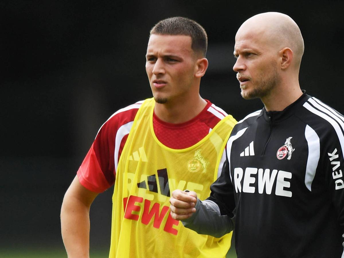 René Wagner und Said El Mala beim 1. FC Köln auf dem Trainingsplatz.