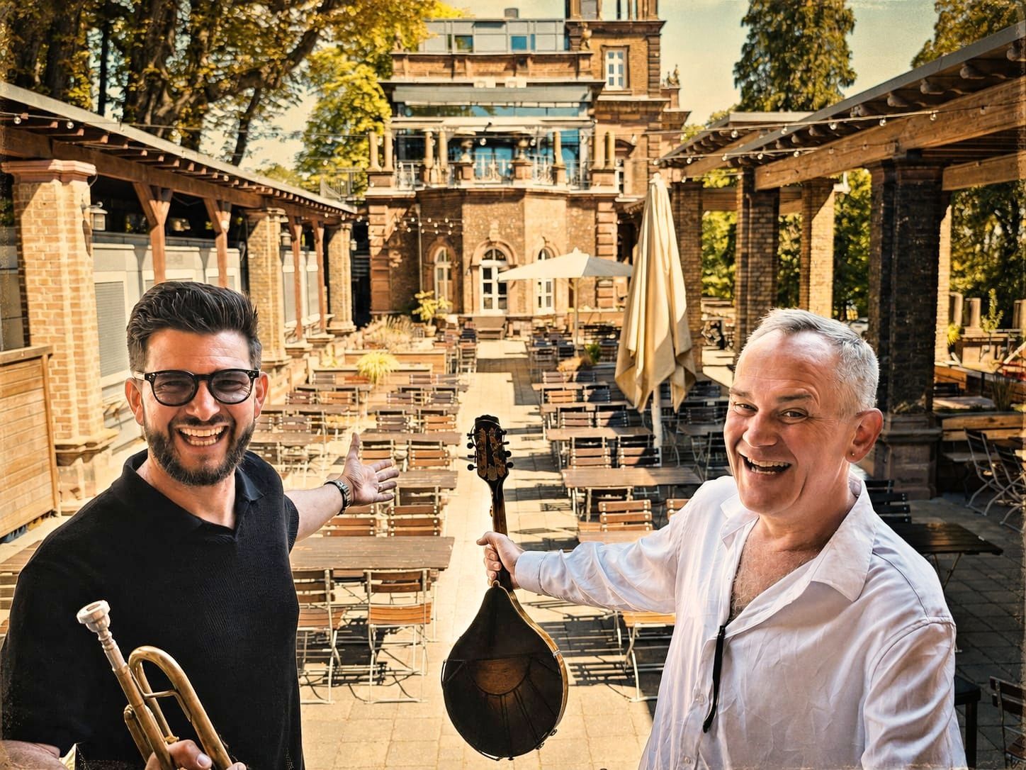 JP Weber mit Michael Kuhl im Kaiserbahnhof in Brühl.