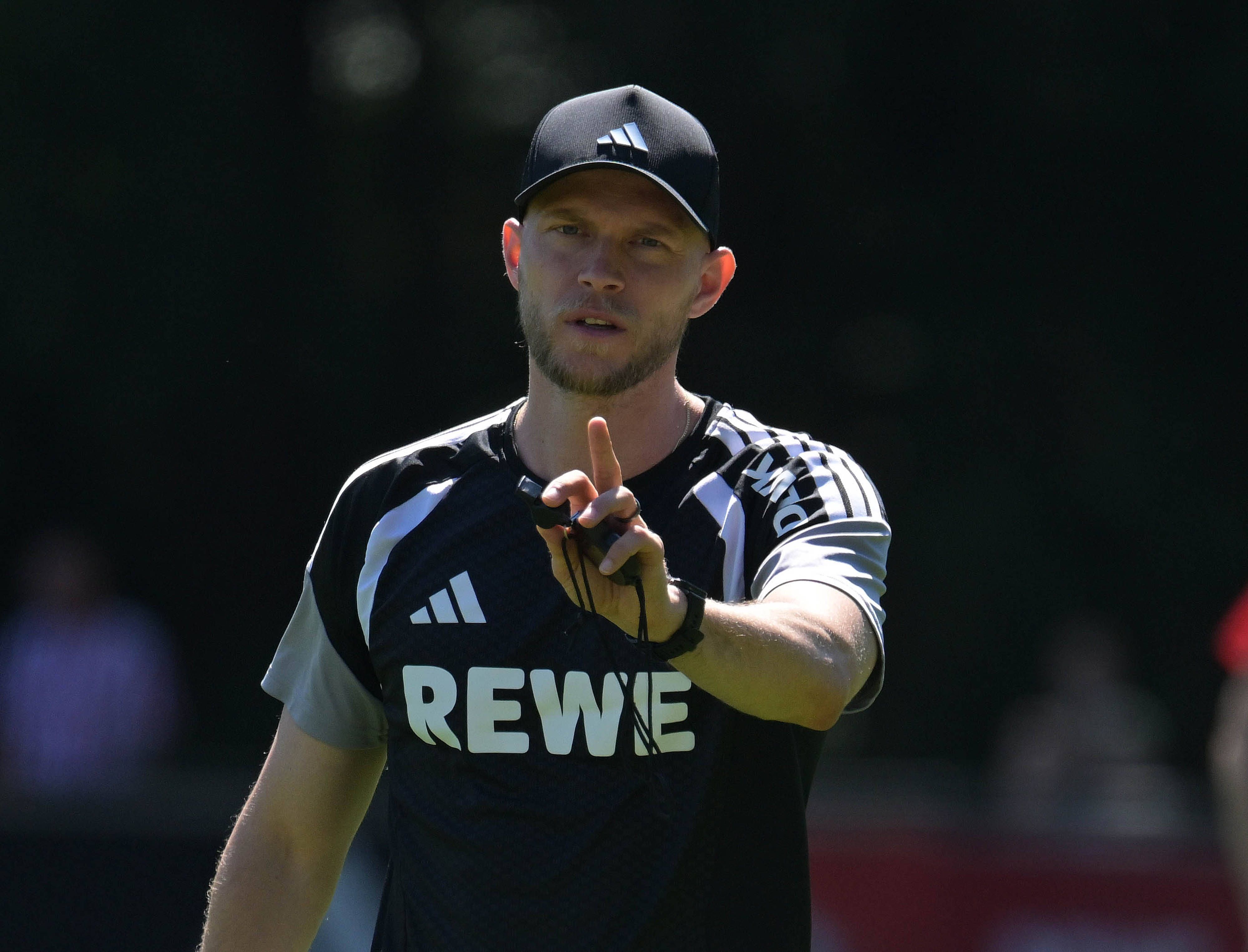 Beim 1. FC Köln auf dem Trainingsplatz: René Wagner.