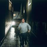 Moochie (Malcolm Danare) rennt um sein Leben, bei dem Versuch Christine zu entkommen. (Bild: ZDF/© 1983 Columbia Pictures Industries, Inc. All Rights Reserved)