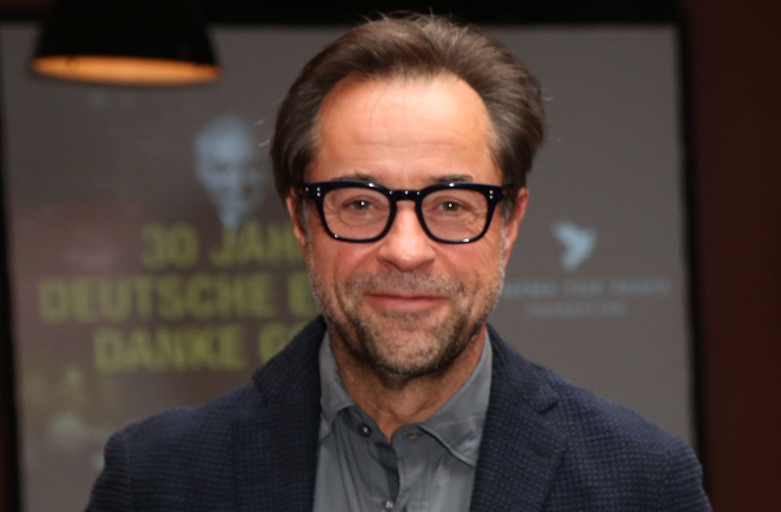 Jan Josef Liefers hat sich zu den abgesetzten MDR-Krimis geäußert. (Bild: 2020 Getty Images/Adam Berry)
