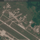 Blick auf den Flugplatz Kursk: Auch hier wurden neue Startschienen für Langstrecken-Drohnen installiert (oben links im Bild).