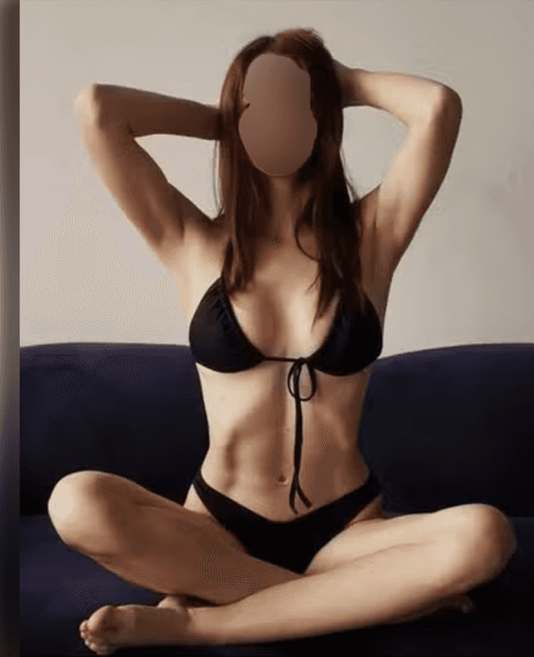 Das Archivfoto zeigt die Escort-Dame, die einen Anschlag auf einen russischen Offizier ausgeübt haben soll.