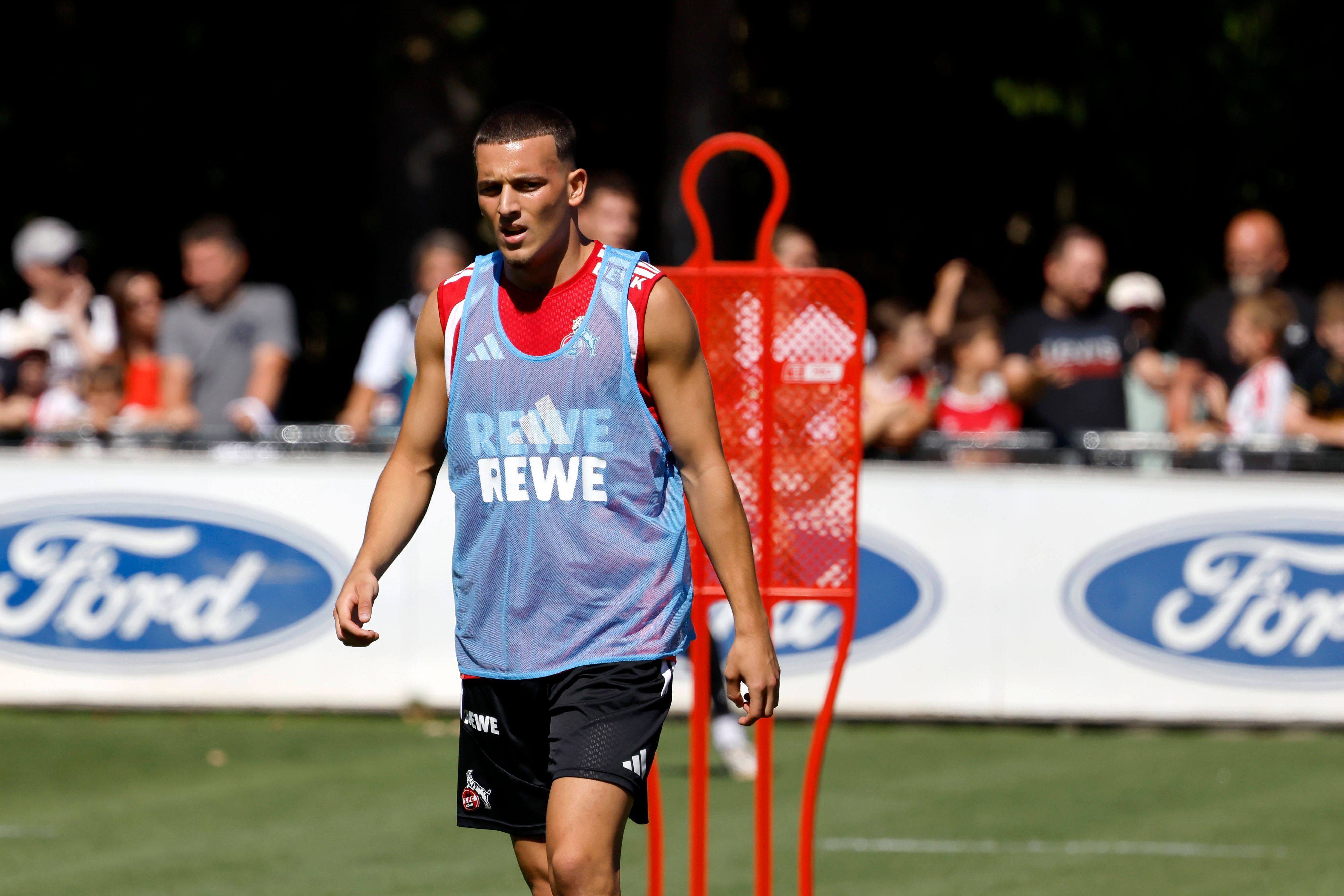 Said El Mala steht beim 1. FC Köln auf dem Trainingsplatz.