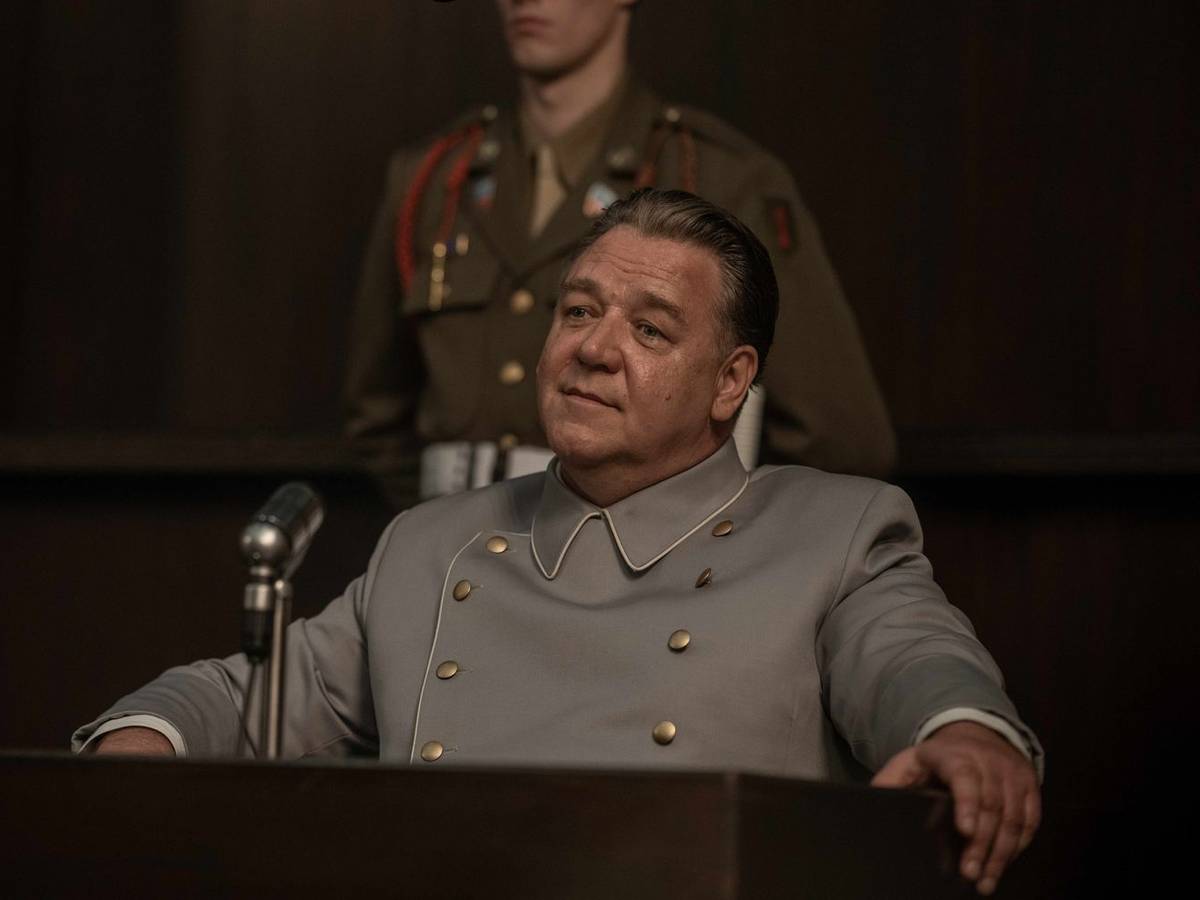 Oscargewinner Russell Crowe (“Gladiator“) spielt in „Nürnberg“ den ehemaligen Reichsmarschall Hermann Göring. (Bild: Leonine/Sony Pictures Classics/Scott Garfield)