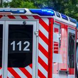 Ein 25-jähriger Mann griff in Bonn-Kessenich seine Schwester an. Die schwer verletzte Frau (27) wurde in eine Klinik eingeliefert. (Symbolfoto)