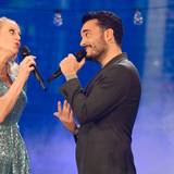 Barbara Schöneberger und Giovanni Zarrella auf der Bühne.