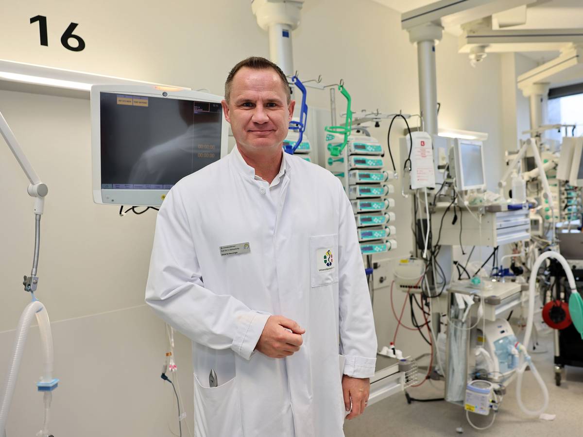 Prof. Dr. Christoph Kleinschnitz im Krankenhaus.