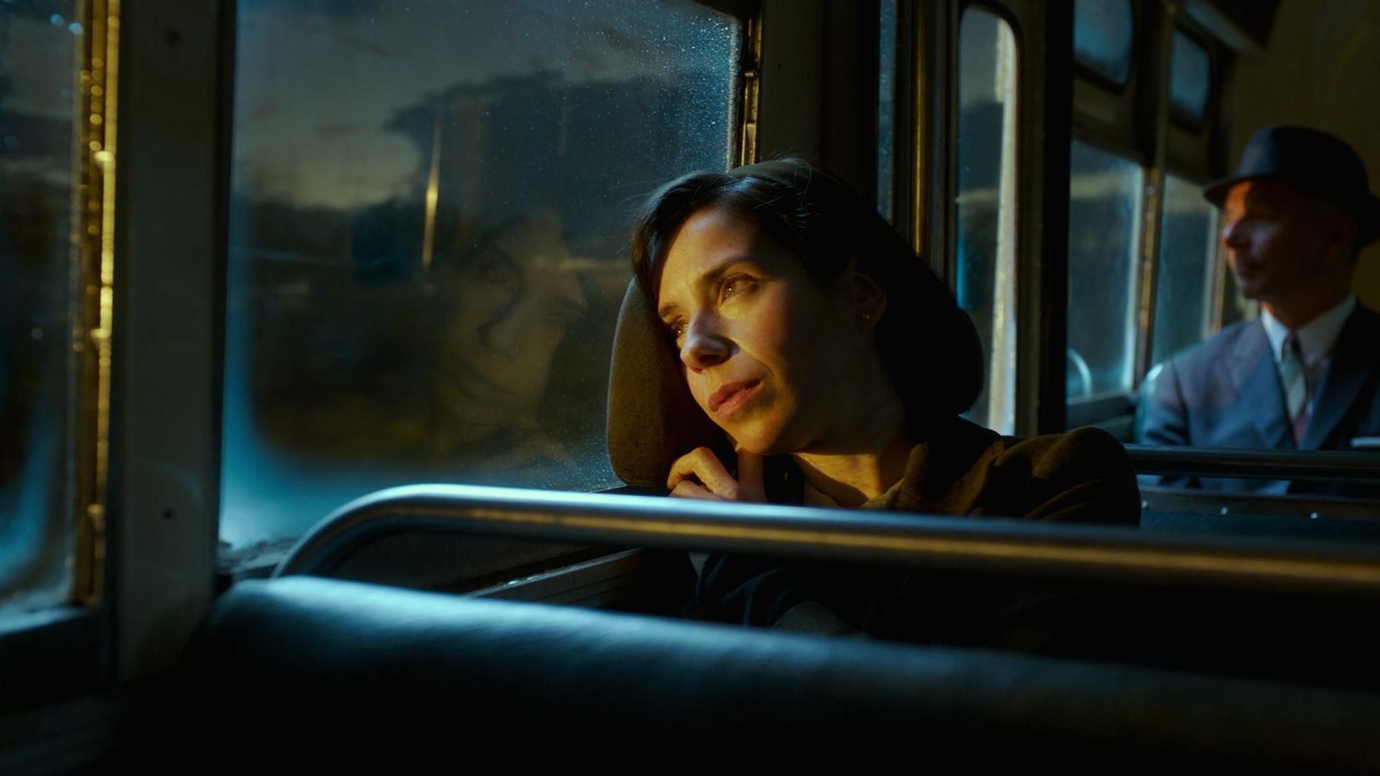 Regisseur Guillermo del Toro präsentiert in „Shape of Water - Das Flüstern des Wassers“ mit Sally Hawkins erneut seine blühende Fantasie. (Bild: ProSieben / 2017 Twentieth Century Fox Film Corporation)